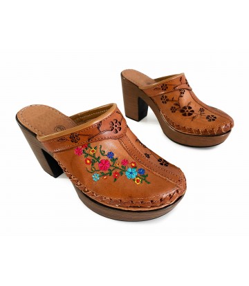 Clogs Ketzaly, embroidered...