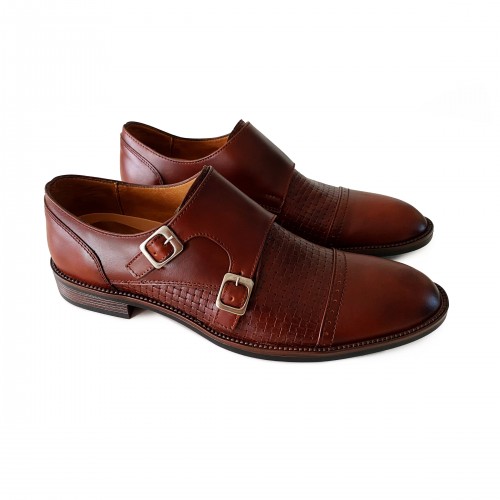 Monk Strap Domino